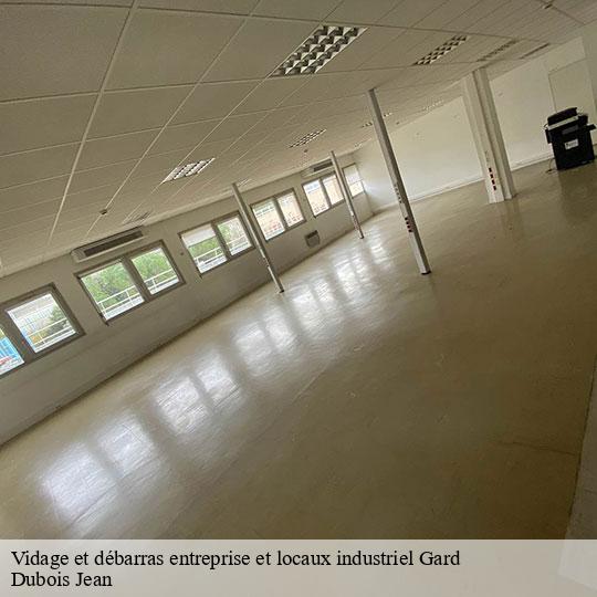 vidage-et-debarras-entreprise-et-locaux-industriel