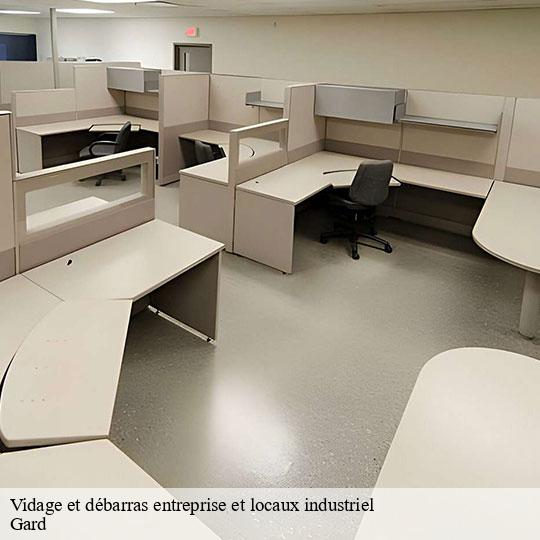 vidage-et-debarras-entreprise-et-locaux-industriel