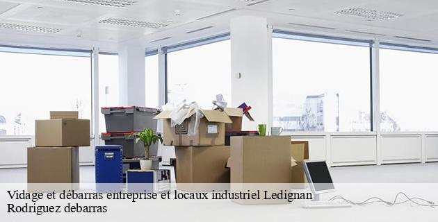 vidage-et-debarras-entreprise-et-locaux-industriel