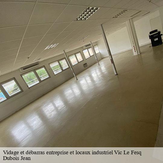 vidage-et-debarras-entreprise-et-locaux-industriel